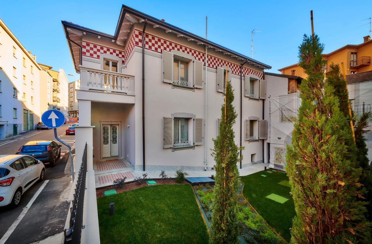 Lecco Lake Apartments Villa Liberty Exteriér fotografie